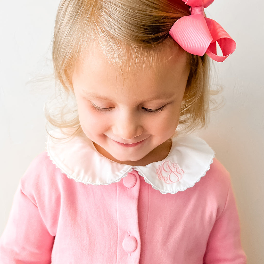 peter pan collar shirt girl