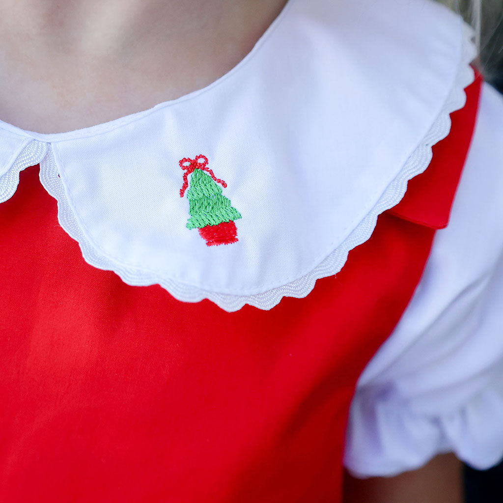 Classic girls' Peter Pan collar shirt with embroidered Christmas tree for Christmas gatherings.